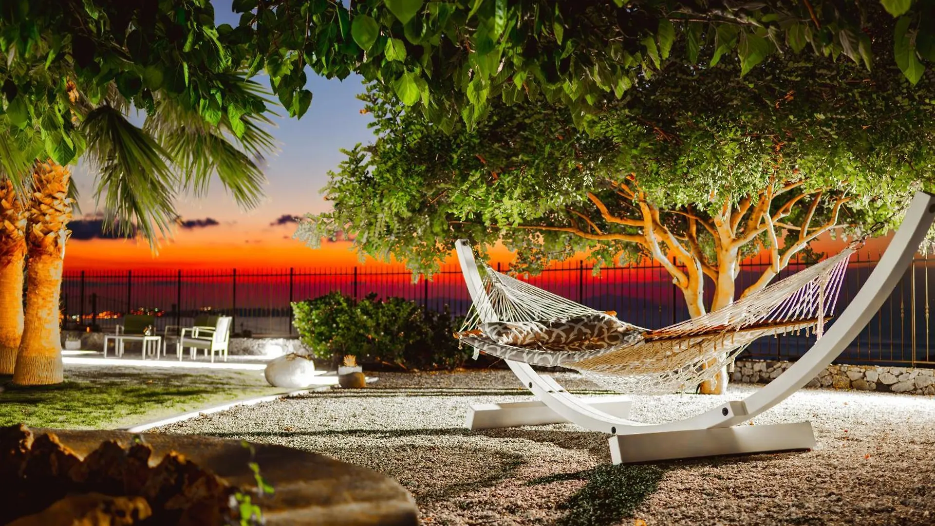 Villa Asia Luxury Suite Venetico 0*,